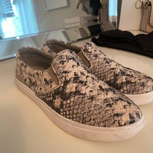 Steve Madden snake skin slid on sneakers